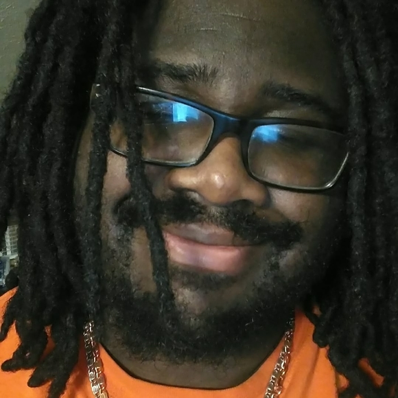 Meet your Posher, Daniel - Picture 1 of 1